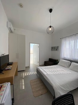 Eden Hotel