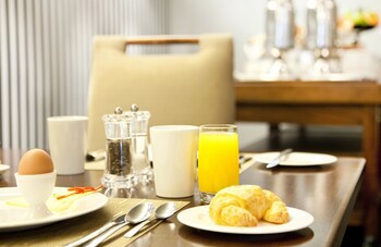 Doubletree By Hilton Cape Town - Upper Eastside