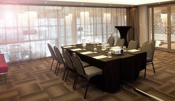 Doubletree By Hilton Cape Town - Upper Eastside