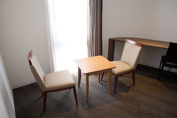 Ginza International Hotel