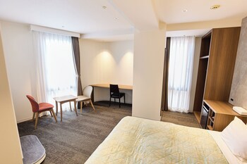 Ginza International Hotel