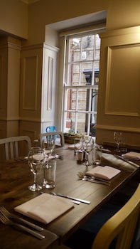 The Red Lion Hotel