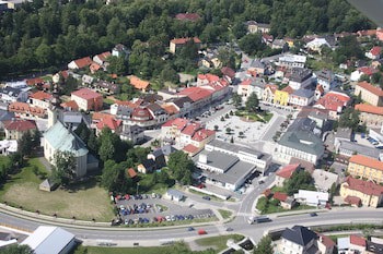 Agh Hotel