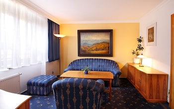 Agh Hotel