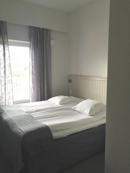 Adels Hotel