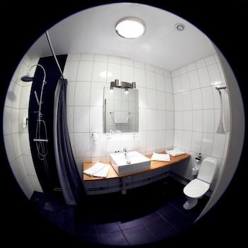 Adels Hotel