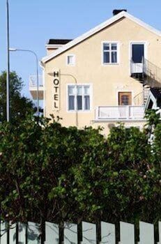 Adels Hotel