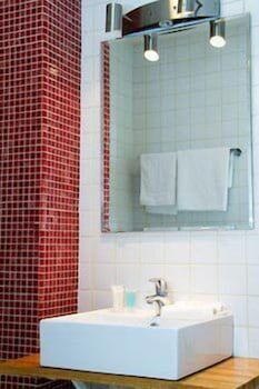 Adels Hotel