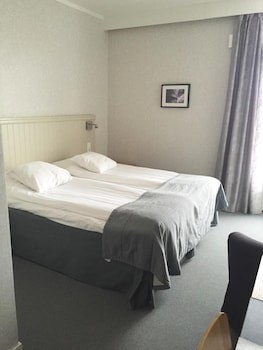 Adels Hotel