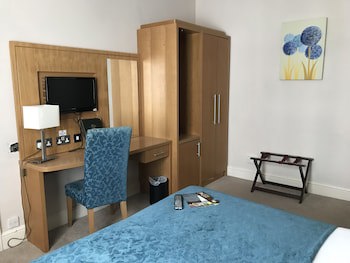 The Links Country Park Hotel