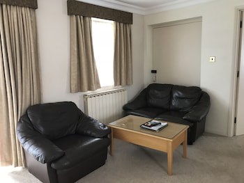 The Links Country Park Hotel
