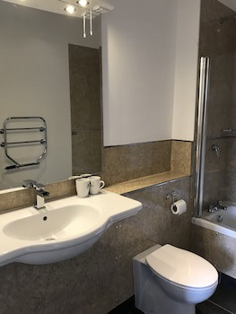 The Links Country Park Hotel