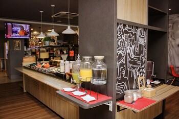 Ibis Sao Jose