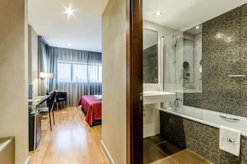 Eurostars Executive Hotel
