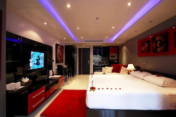 Absolute Bangla Suites (Adults Only)