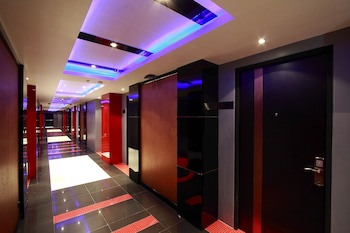 Absolute Bangla Suites (Adults Only)