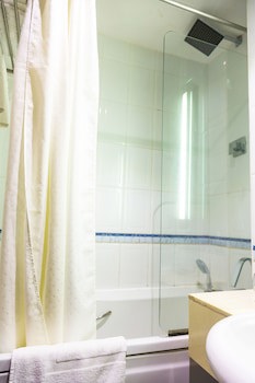 Best Western Premier Accra Airport Hotel