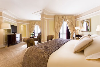 The Regency Hotel, Kuwait