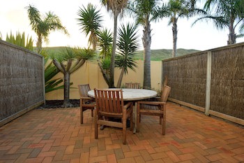 Ocean Beach Motor Lodge
