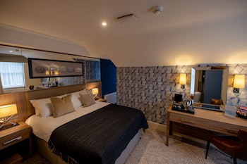 Brisbane House Hotel