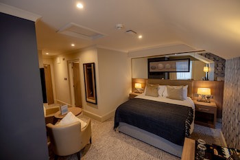 Brisbane House Hotel