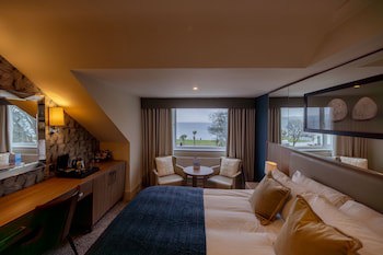 Brisbane House Hotel