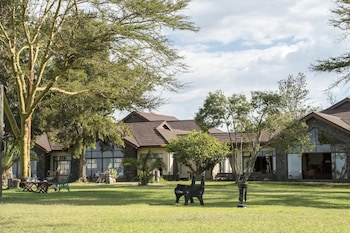 Sweetwaters Serena Camp