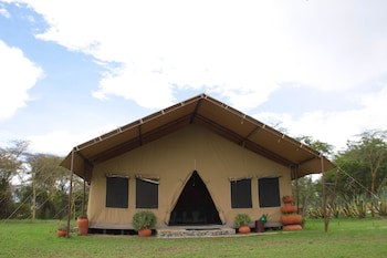 Sweetwaters Serena Camp