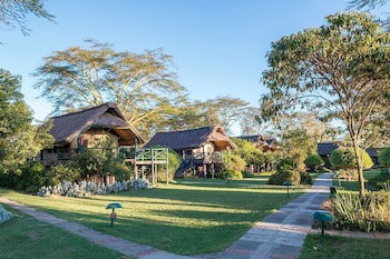 Sweetwaters Serena Camp