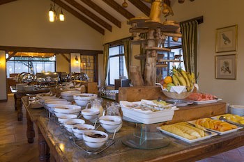 Sweetwaters Serena Camp