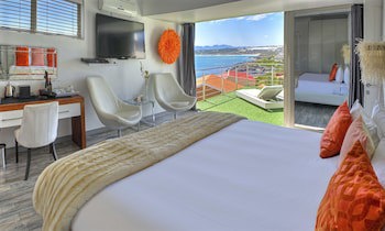 Sea Star Lodge