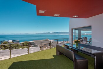 Sea Star Lodge