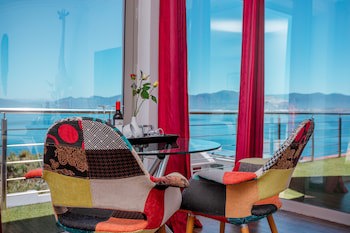 Sea Star Lodge