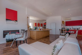 Sea Star Lodge