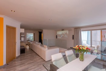 Sea Star Lodge