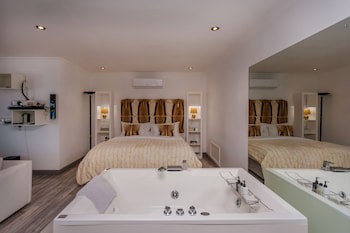 Sea Star Lodge