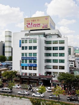 Central Tourist Hotel