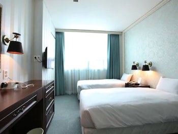 Central Tourist Hotel