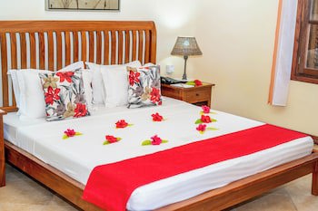 Castello Beach Hotel
