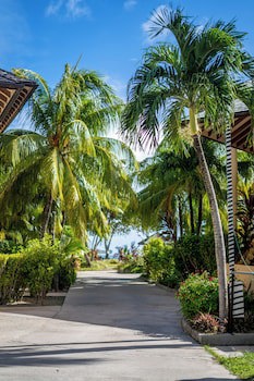 Castello Beach Hotel