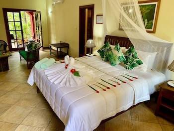 Castello Beach Hotel