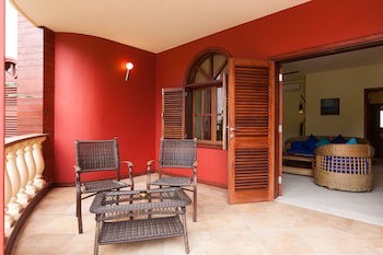 Castello Beach Hotel