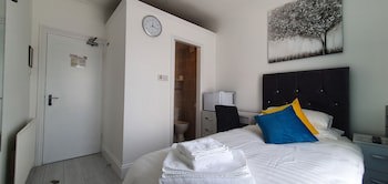 Holly Lodge Guest House