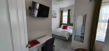 Holly Lodge Guest House
