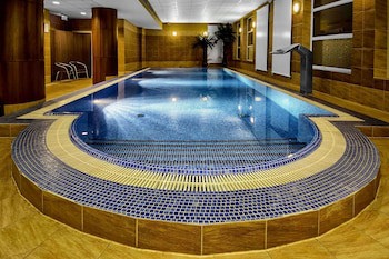 Grand Royal Hotel