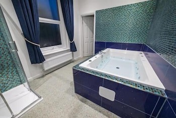 G Boutique Hotel