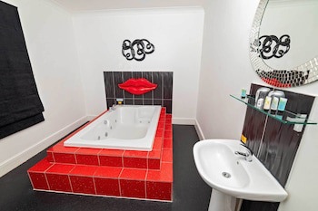 G Boutique Hotel