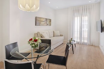 Apartamentos Metropolis Sevilla