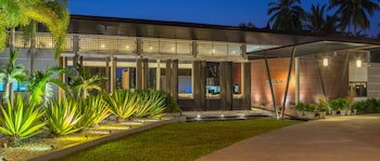Aava Resort And Spa