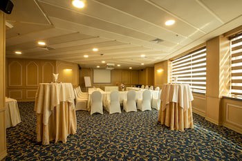 Bristol Hotel
